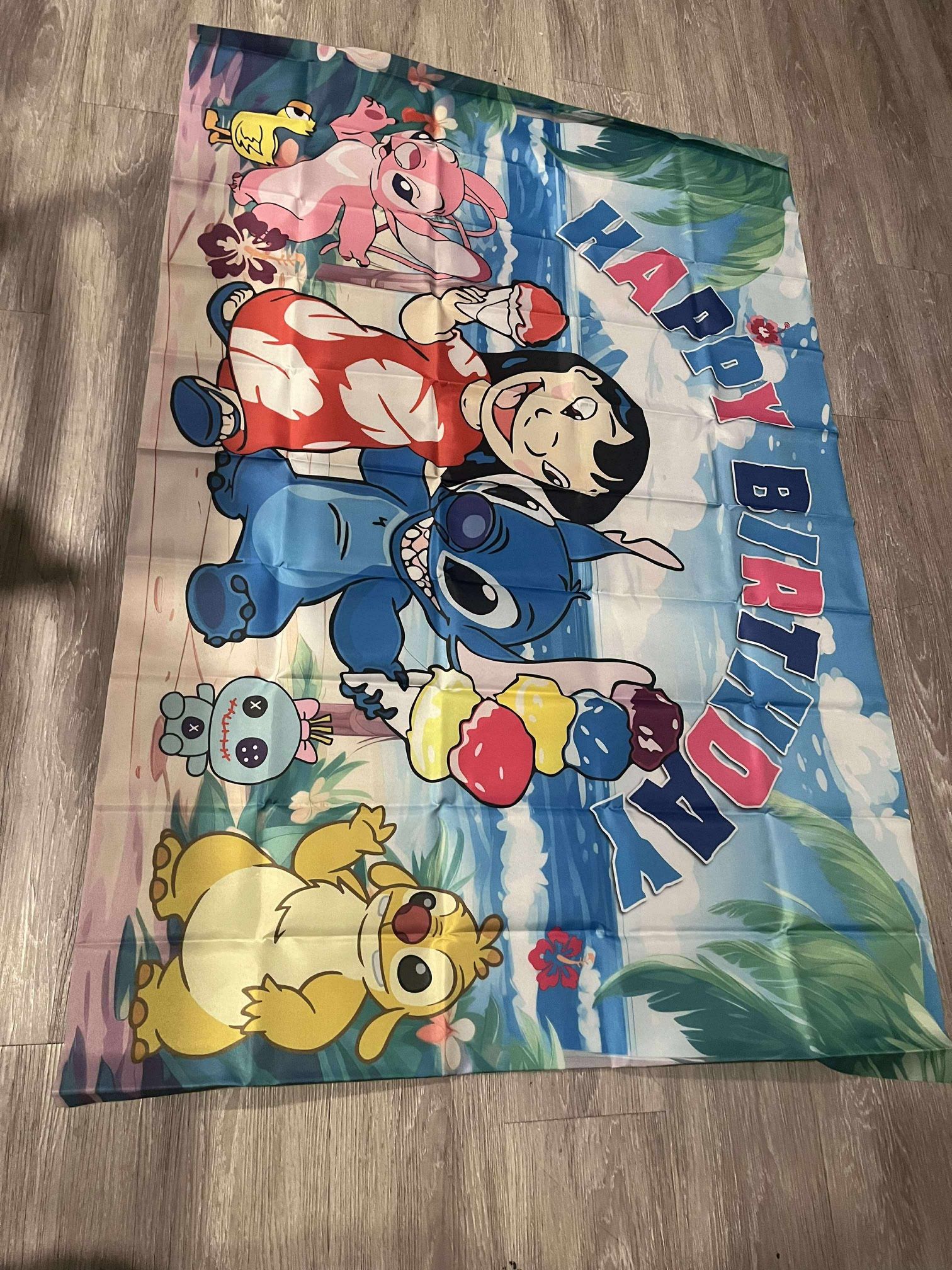 Stich Party Decor