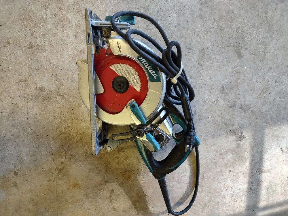 Circular Saw