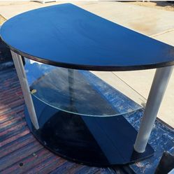 Nice tv stand. Apple Valley