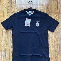 Burberry T-shirt Color Black