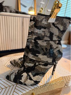 Black Silver Camo Rhinestone Embellished Ankle Boots – Patterned Bling – NEW 8.5