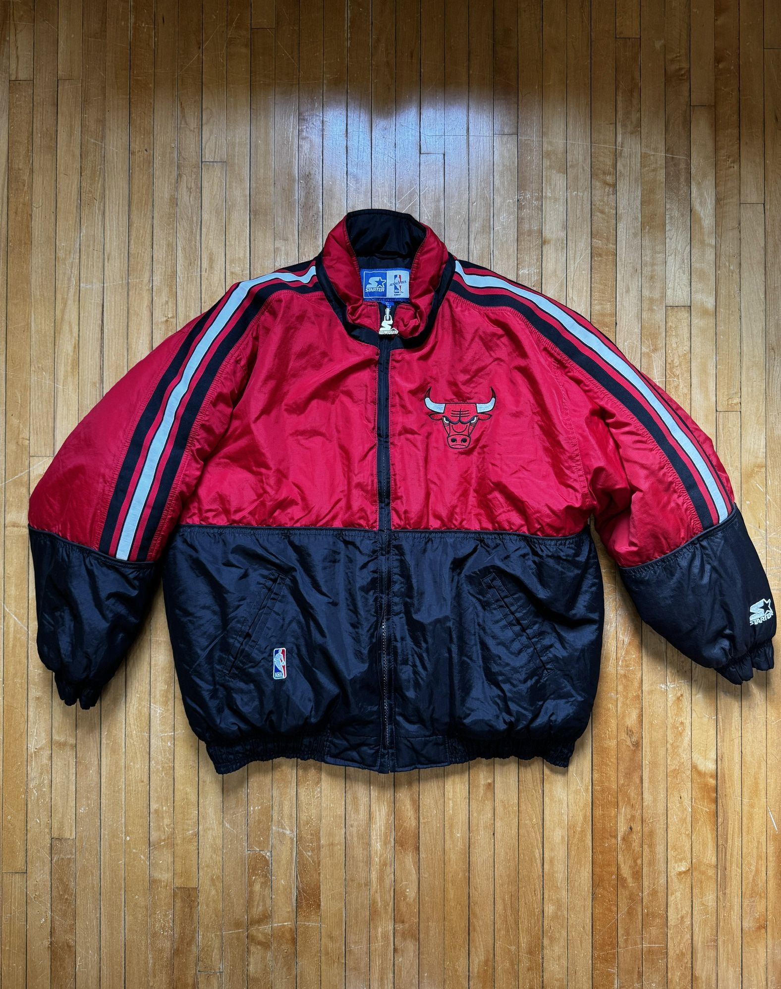 VTG 90s STARTER Chicago Bulls Insulated Full Zip Black/Red Men’s Jacket Sz. XL
