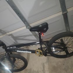 New Mongoose Bmx Bike../ Black/ 20" Tires