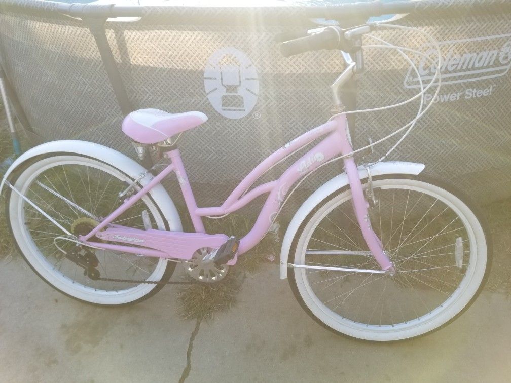 Schwinn Beach Cruiser ((50$ FIRM))