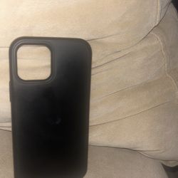 Phone pouch
