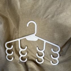 👚 Hang A Bunch Multi-Garment Hangers – Hollywood, Florida