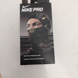 Nike Pro HIPERWARM HOOD 