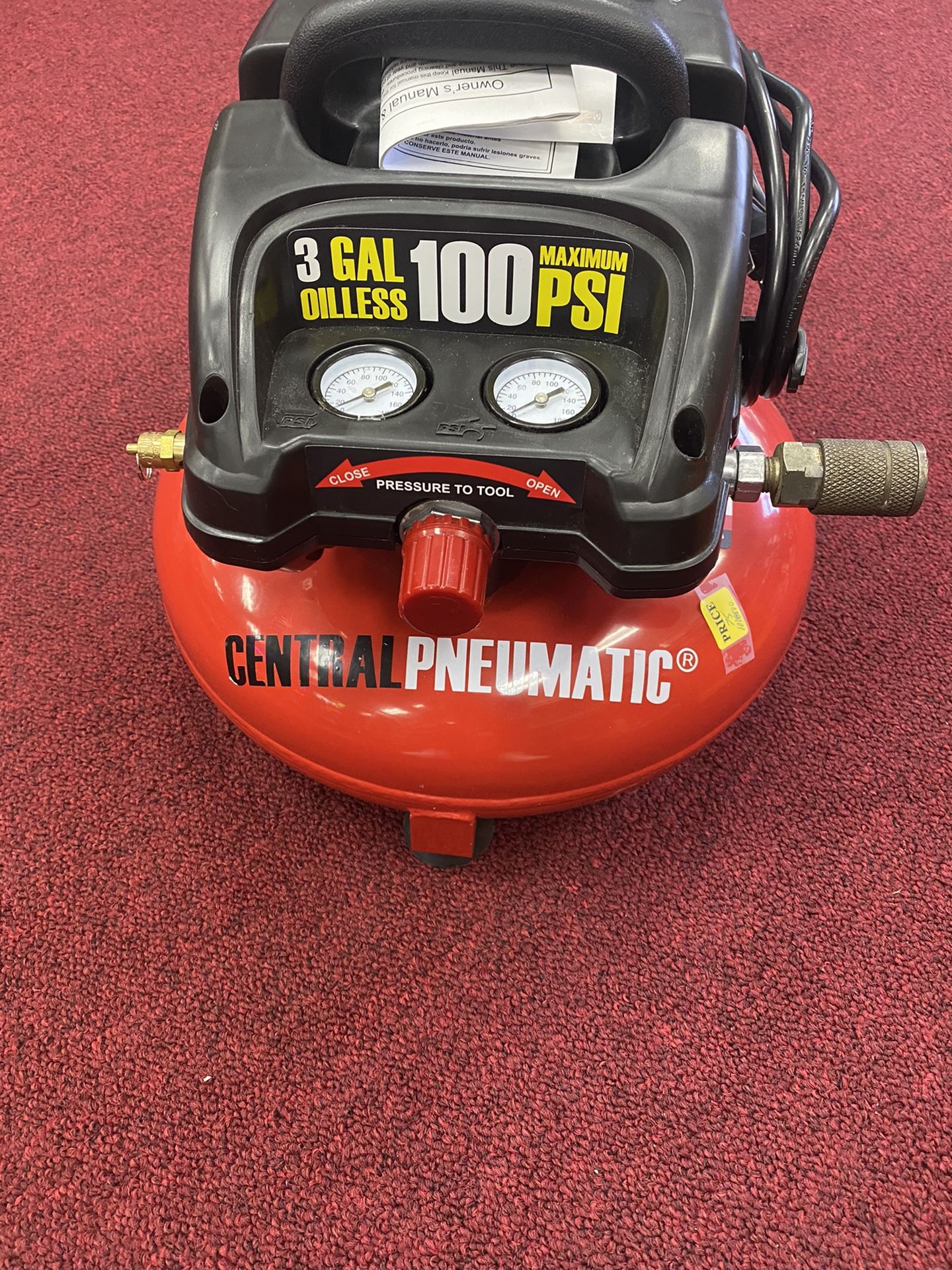 Central Pneumatic 3 Gal Oil less Air Compressor