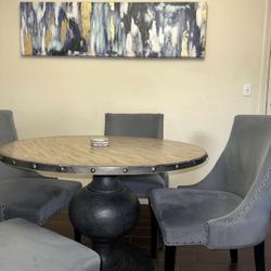 Dine Set 4 Chairs Included