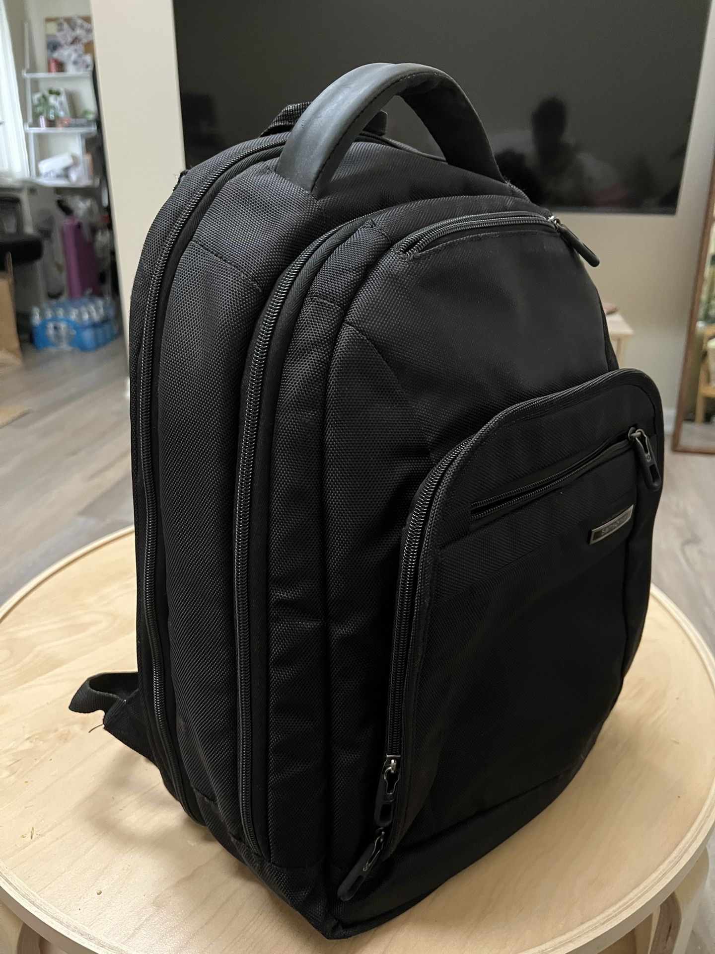 Samsonite Laptop Backpack – Multi-Compartment, Great Condition