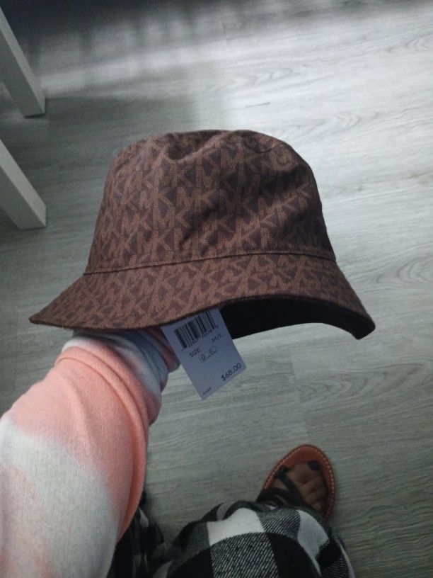 Michael Kors Bucket Hat