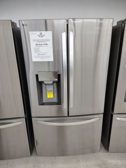 $1498 LG 28 Cu Ft ENERGY STAR 3 door french door refrigerator