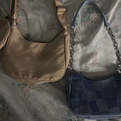 purses both for 4