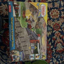 Thomas And Friend Take-n-Play Scrapyard Clean Up Team