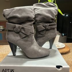 Grey boots 