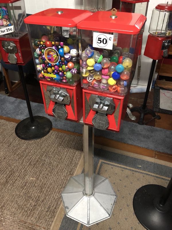 Gumball machine. for Sale in Hampton, VA - OfferUp