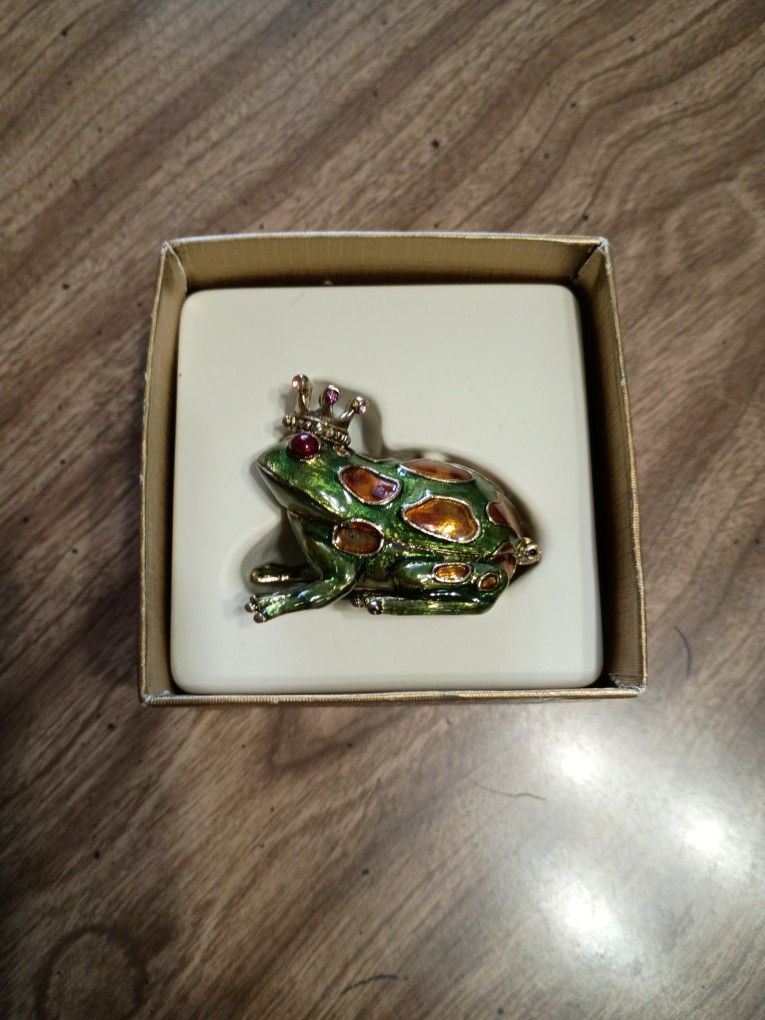 Monet Prince Frog collectible trinket box