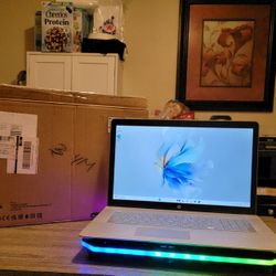 HP Pavilion 17.3' Upgraded Laptop. 😃 Quad Core AMD 16GB Ram 500GB Samsung Evo SSD 💪🏾