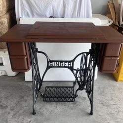 1908 Singer Sewing Machine Table