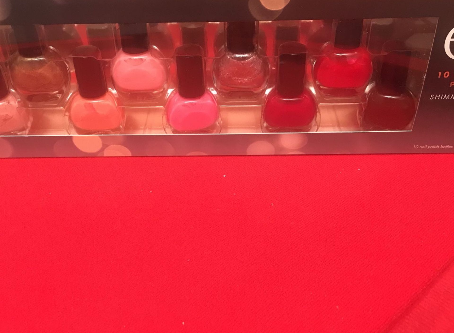 E.L.F 10 PIECE NAIL POLISH SET