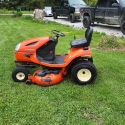 Kubota 2380 lawn tractor