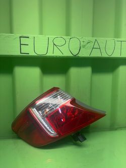 2013 2014 2015 Toyota Camry Left Driver Side Outer Tail Light OEM