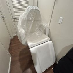 Massage/Tattoo Chair