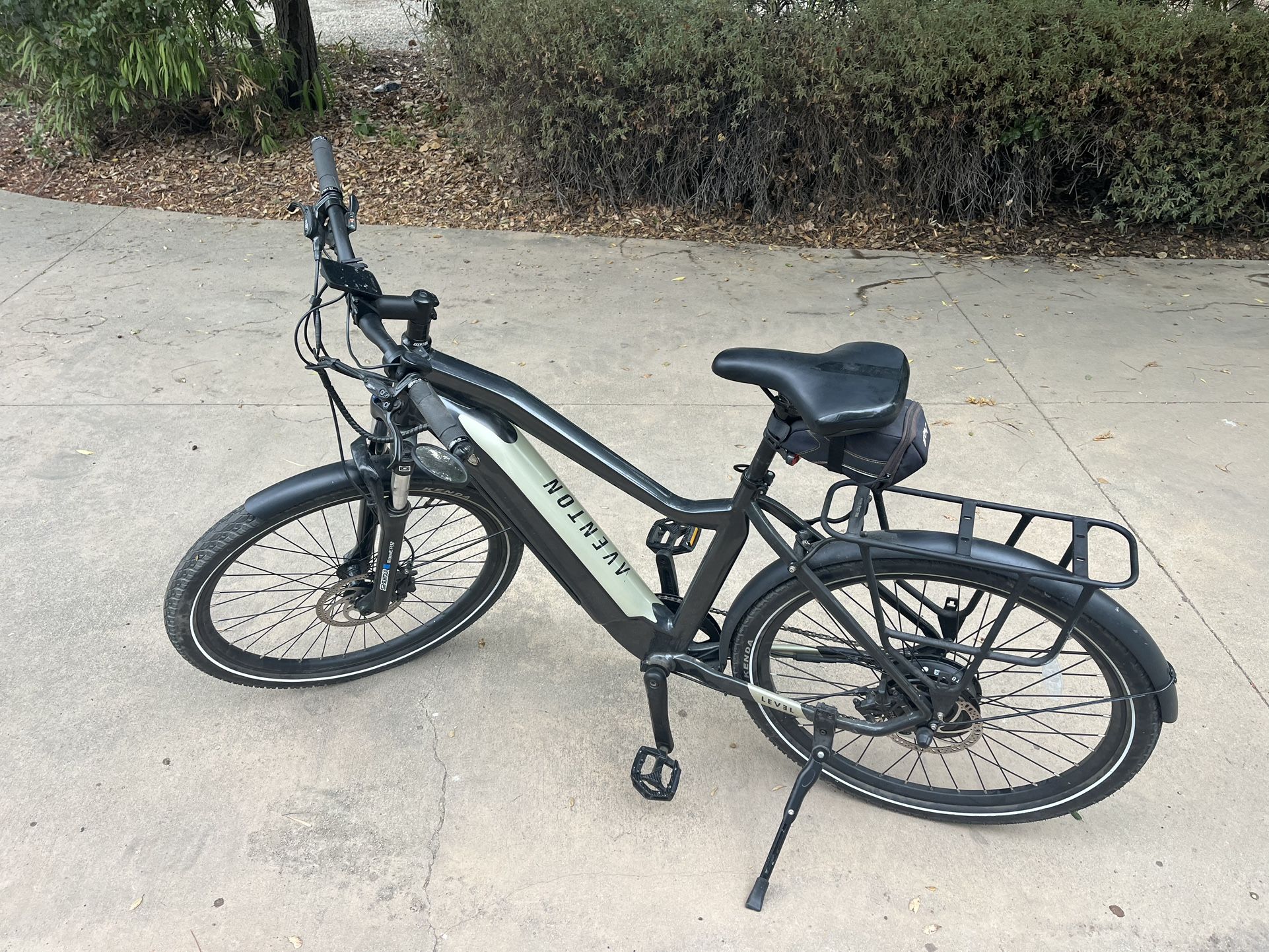 Aventon Level E Bike