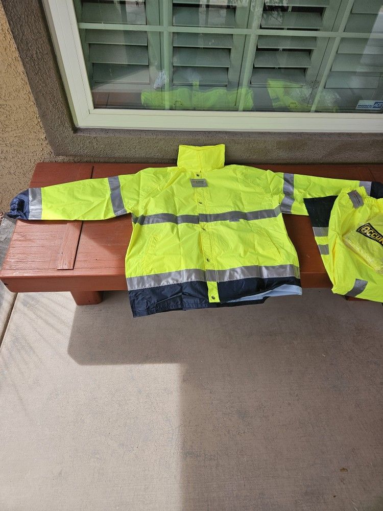 New Occunomix SAFTEY Rain Gear. 2xl