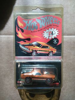 Hot Wheel 2004 selections series - mustang mach