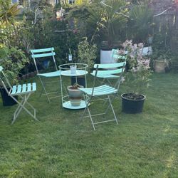 Beautiful Table And Chairs 