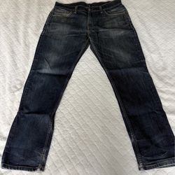 LIKE NEW LEVI JEANS 511 W34 x L30
