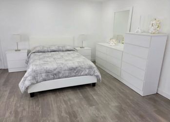 Bedroom set - Juego de cuarto