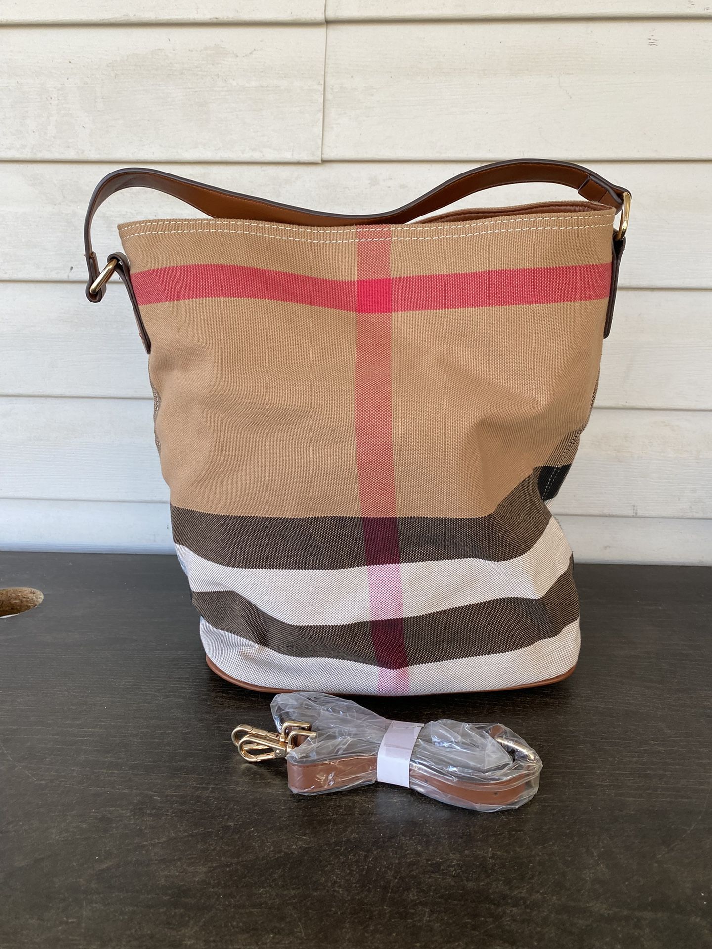 Women’s Auobag