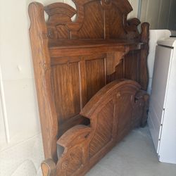 Wooden Bed Frame (King)