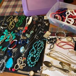 Lot of jewelry 135 pieces most from the 60s and 70s some real treasures