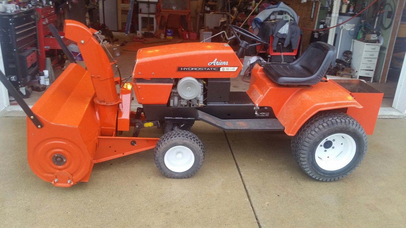 ARIENS S-14 H GARDEN TRACTOR