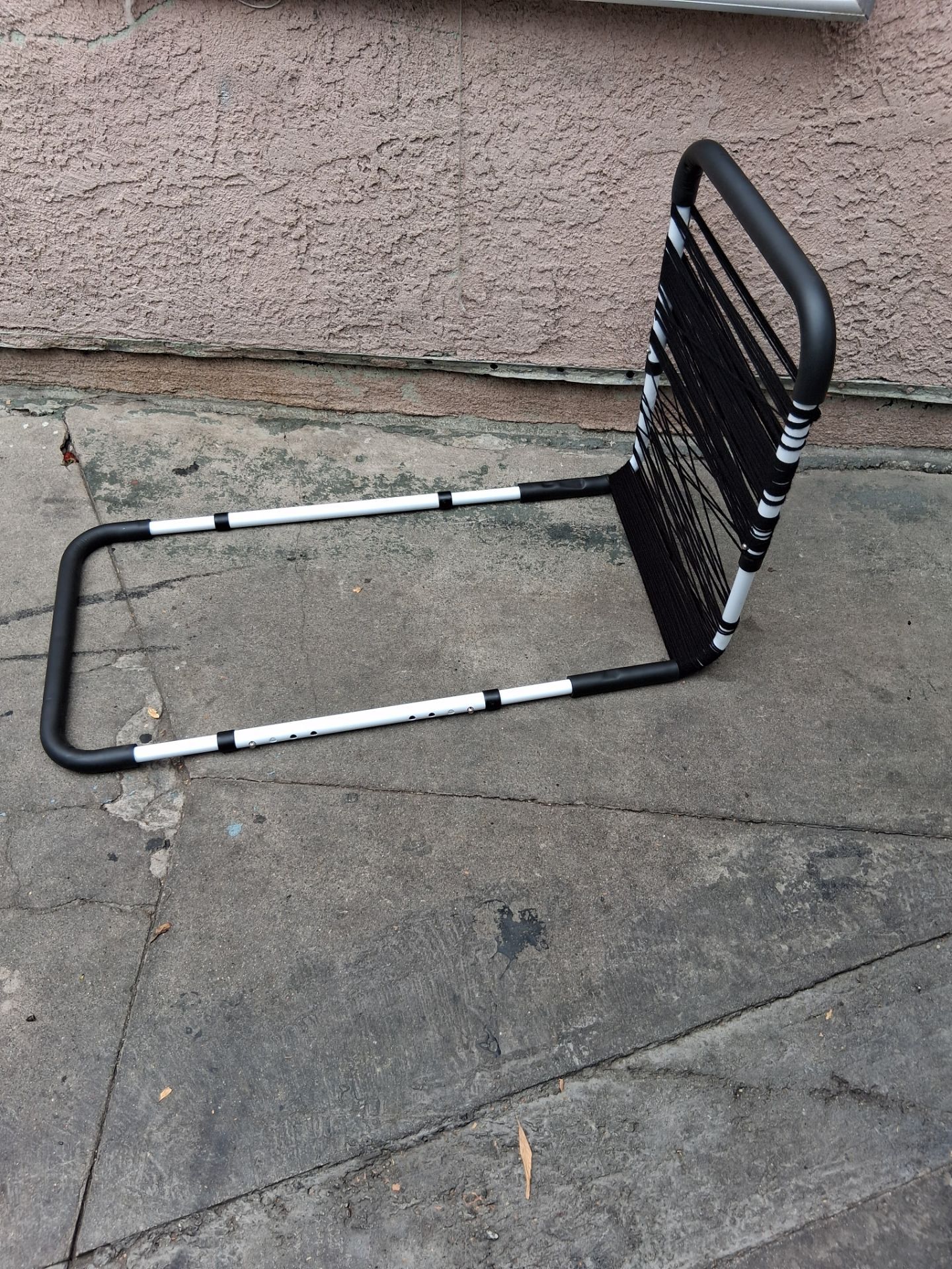Bed rail