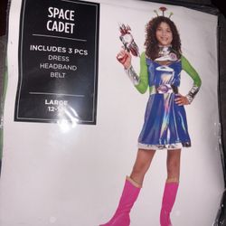 Space Cadet  youth Girls Large (12-14) Halloween costume 3 Piece Set New with tags, made modern hero, set includes 3 pieces Dress, Headband, Belt, blu