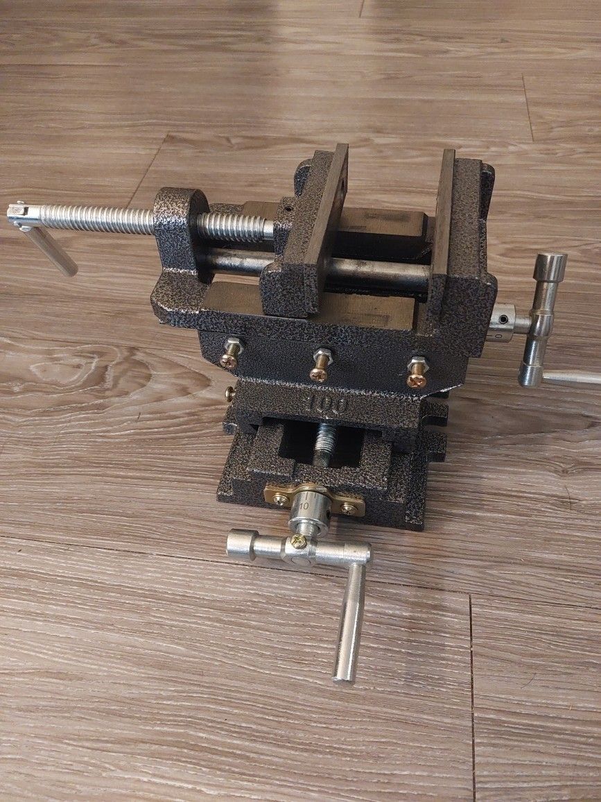 Findmall 6-Inch Cross Drill Press Vise – Heavy-Duty X-Y 2-Way Slide Clamp For Milling