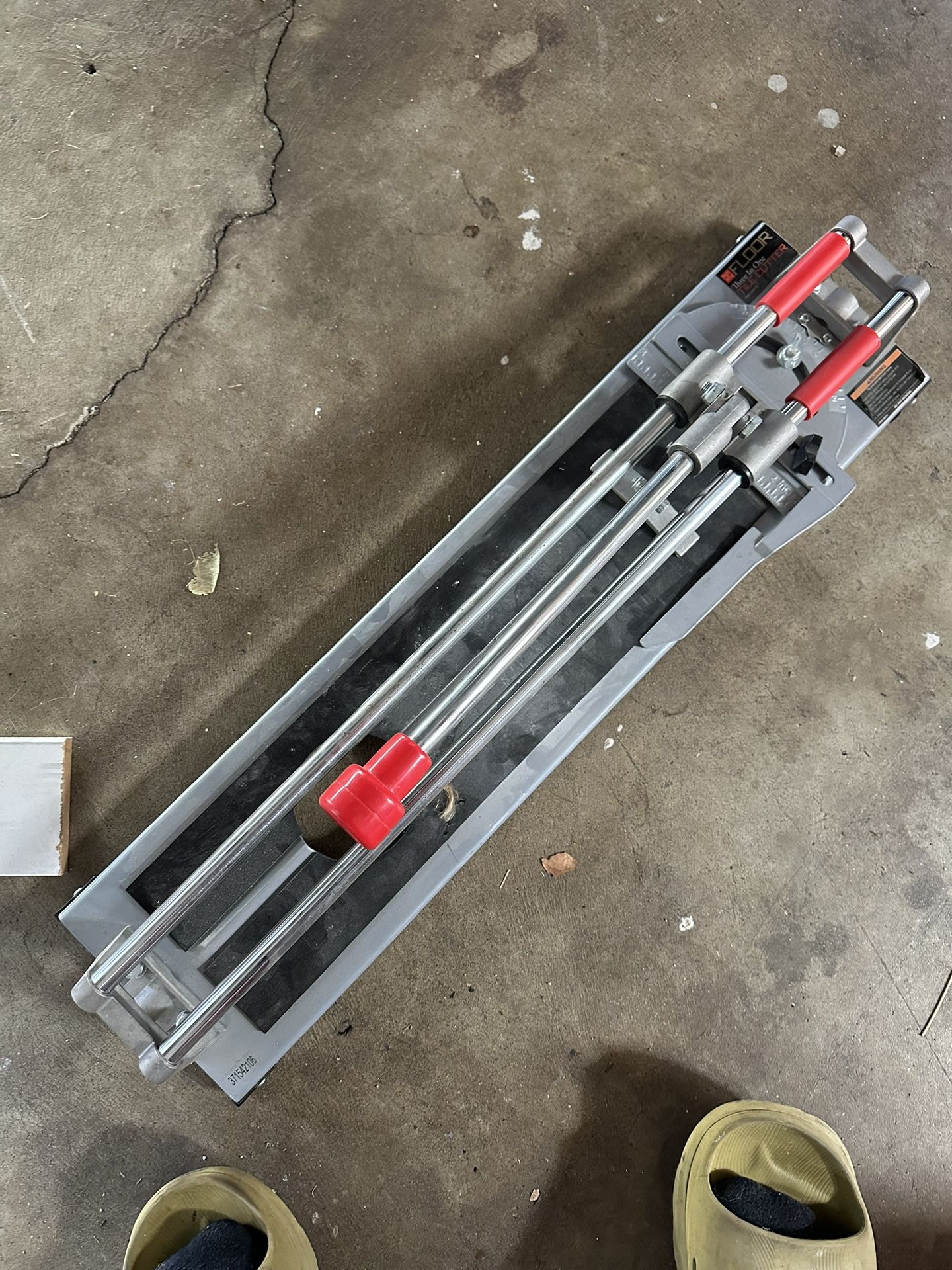 Finch And Clay Three In One Tile Cutter