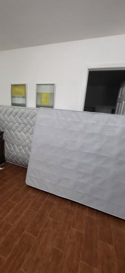 Full Size Bed