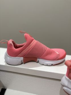 Nikes Size 6y