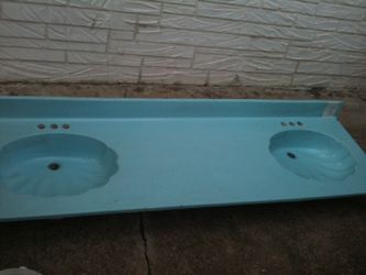 CULTURED MARBLE DOUBLE BOWL SINK