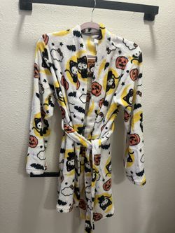 Hello kitty Halloween robe