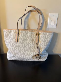 Michael Kors MK Signature Tote Bag