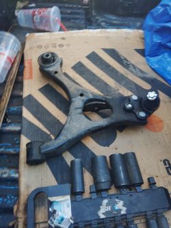 Lower Control Arm 2007 Honda Civic Passenger Side
