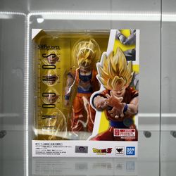 SH Figuarts SSJ Goku 