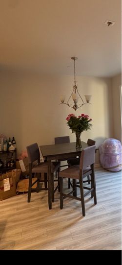Used 5-Piece Counter Height Dining Set – Gray