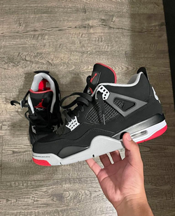 Jordan 4 breds